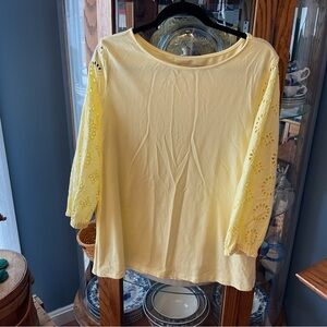 Belle by Kim Gravel Pale Yellow Eyelet Sleeve Top Large